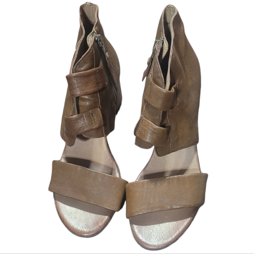 Miz Mooz Leather Heeled Sandals Brennan Midnight Shoes Sz 41  US 9.5-10 Brown